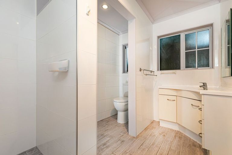 Photo of property in 8 Te Wharau Drive, Greenhithe, Auckland, 0632