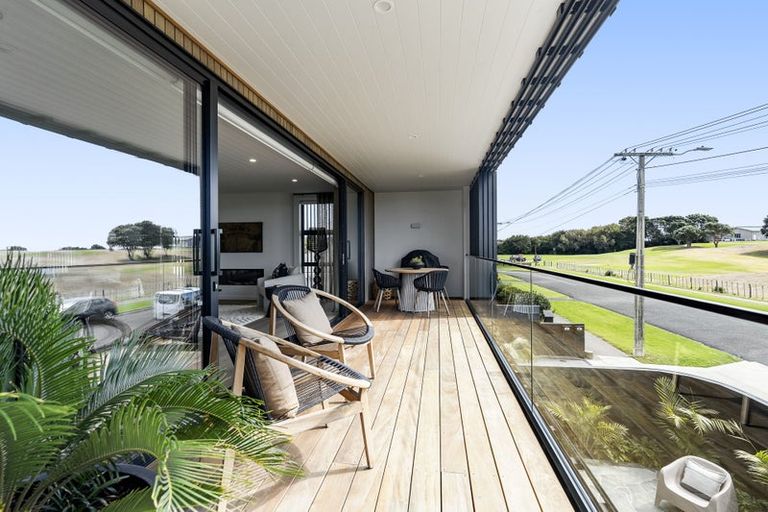 Photo of property in 6 Puni Street, Fitzroy, New Plymouth, 4312