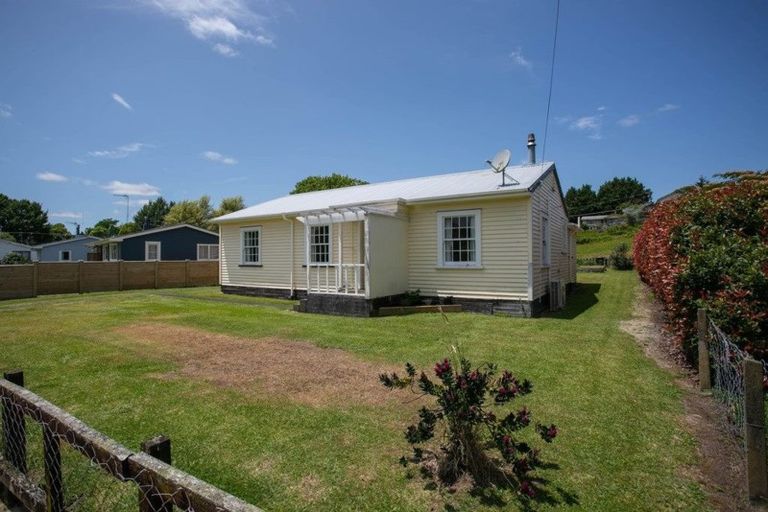 Photo of property in 27 Bear Street, Tirau, 3410