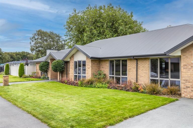 Photo of property in 30 Annex Road, Hillmorton, Christchurch, 8024