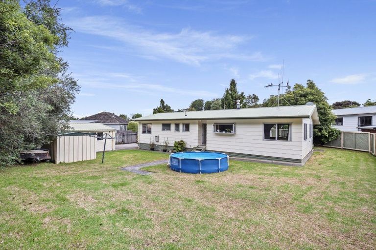 Photo of property in 32 Meadowland Street, Matua, Tauranga, 3110