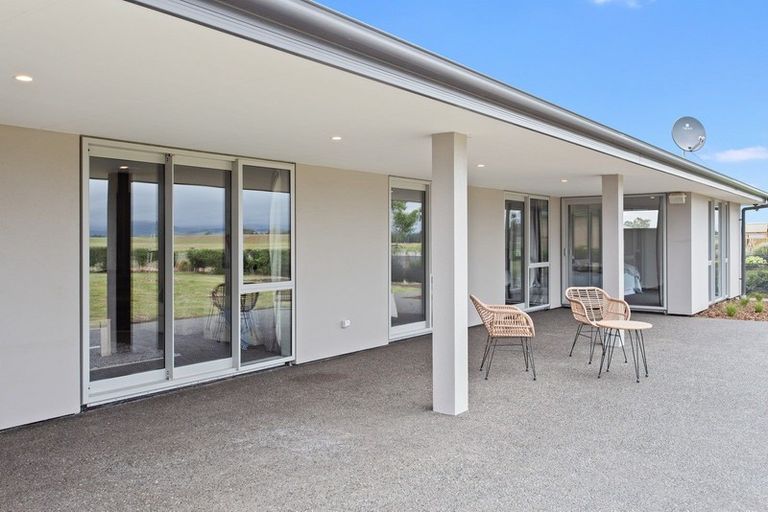 Photo of property in 37 Glenmark Drive, Waipara, 7483