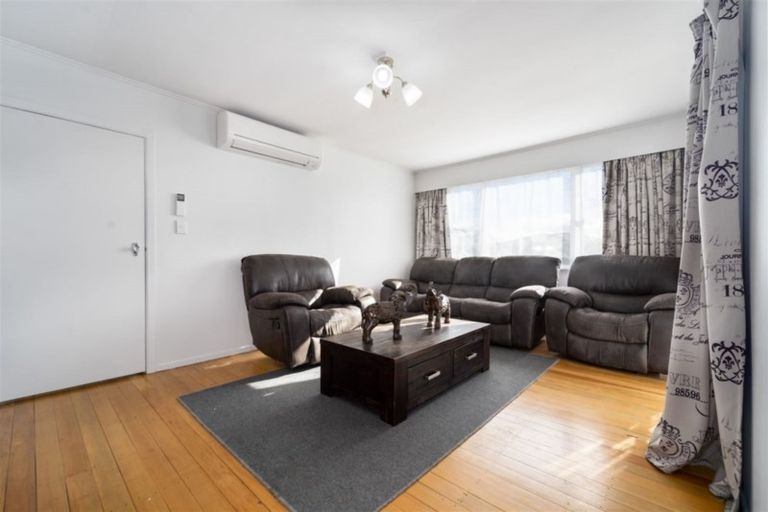 Photo of property in 53 Fergusson Street, Solway, Masterton, 5810