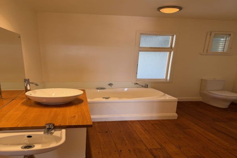 Photo of property in 407 Wakefield Quay, Stepneyville, Nelson, 7010