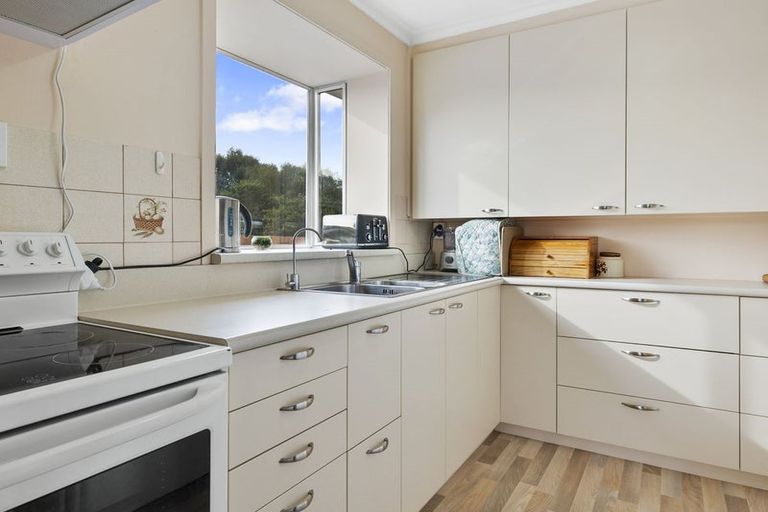 Photo of property in 24 Watson Street, Green Island, Dunedin, 9018