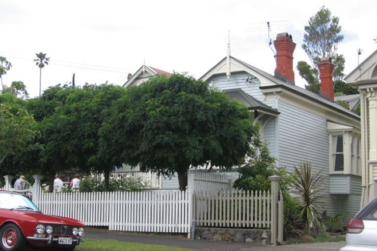 Photo of property in 58 Esplanade Road, Mount Eden, Auckland, 1024