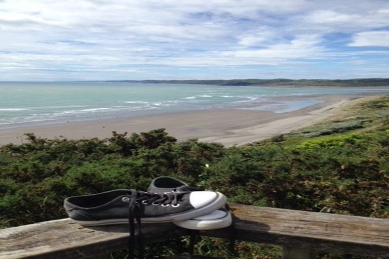 Photo of property in 6a Manukau Road, Raglan, 3225