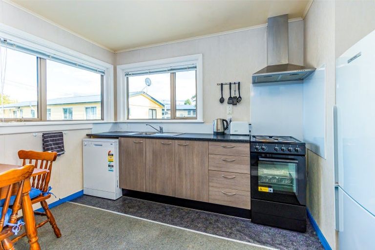 Photo of property in 13 Fraser Crescent, Twizel, 7901