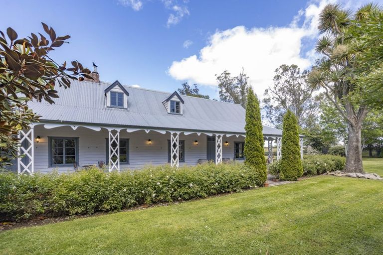 Photo of property in 2195 Old West Coast Road, Kirwee, Christchurch, 7671