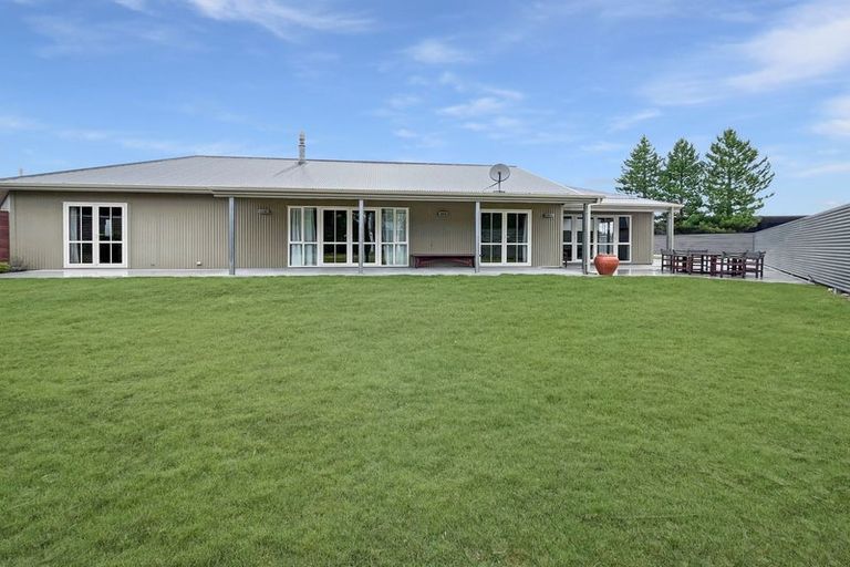 Photo of property in 35 Irishman Drive, Twizel, 7901