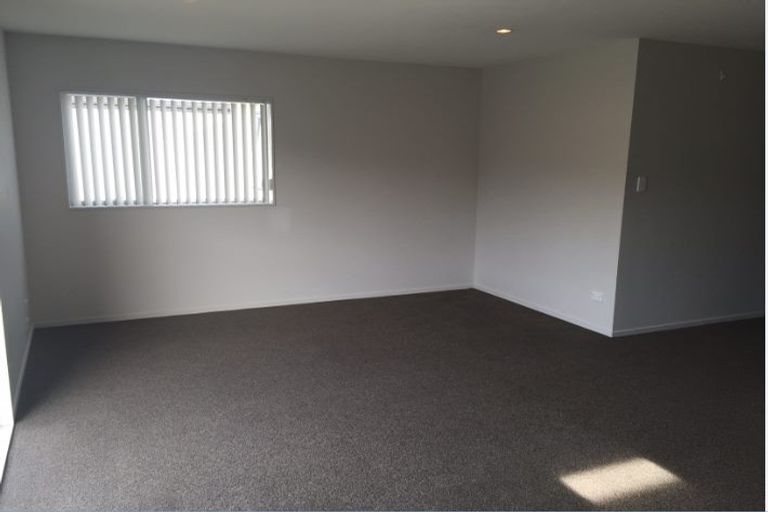 Photo of property in 13 Pipipi Crescent, Takanini, 2112