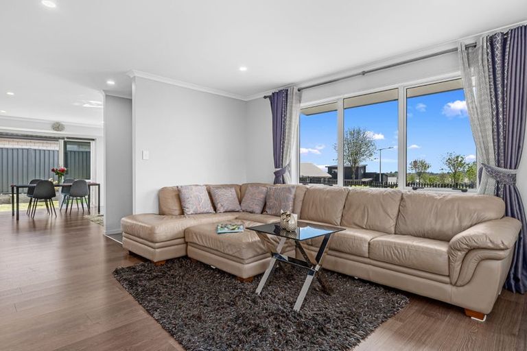 Photo of property in 9 Blacklock Road, Pyes Pa, Tauranga, 3112