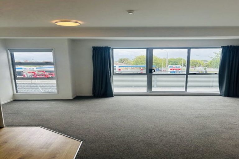 Photo of property in Amuri Park Apartments, 6/280 Bealey Avenue, Christchurch Central, Christchurch, 8013