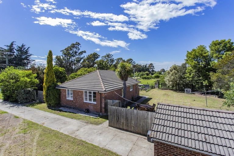 Photo of property in 2 Ashworths Road, Amberley, 7481
