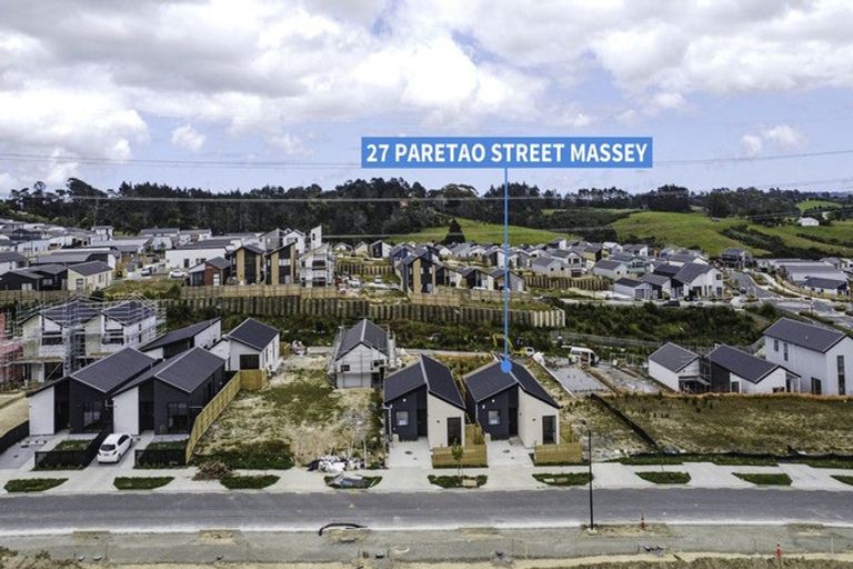 Photo of property in 27 Paretao Street, Massey, Auckland, 0614