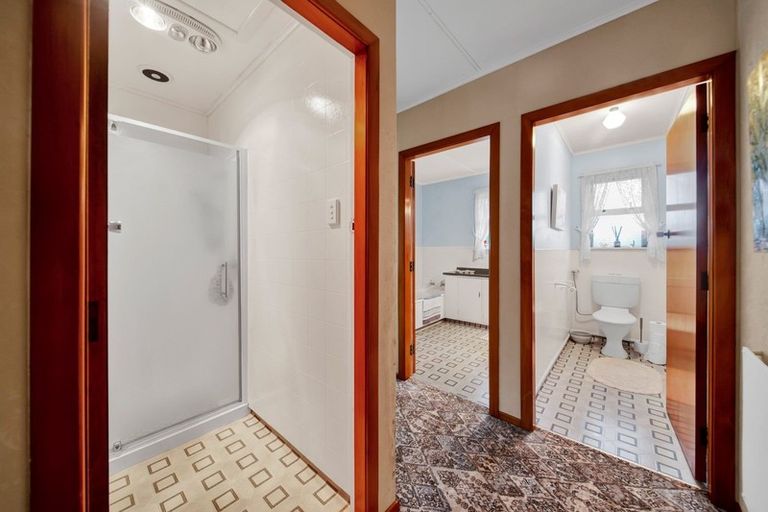 Photo of property in 2 Ferdinand Street, Stratford, 4332