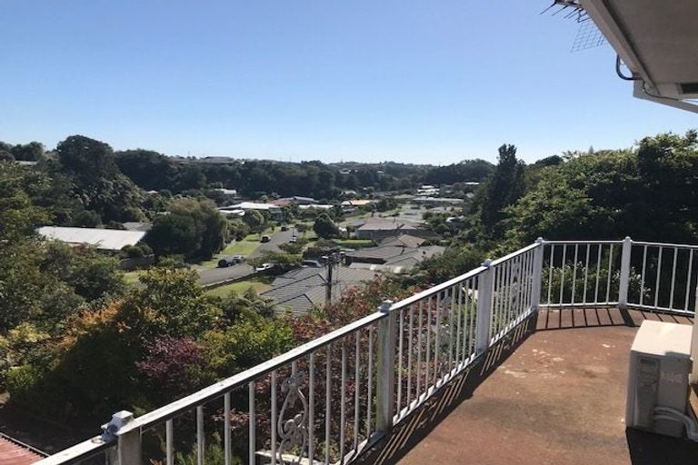 Photo of property in 300 Tukapa Street, Hurdon, New Plymouth, 4310