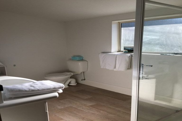 Photo of property in 22 Nelson Terrace, Seaview, Timaru, 7910