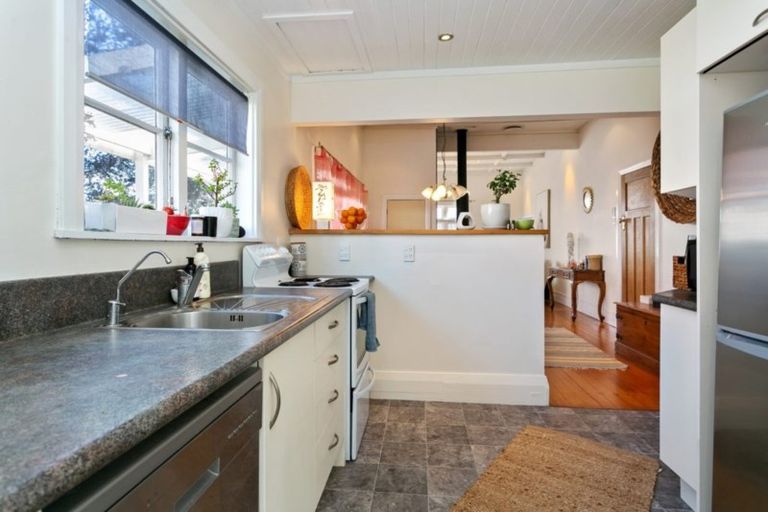 Photo of property in 2 Cook Street, Leamington, Cambridge, 3432