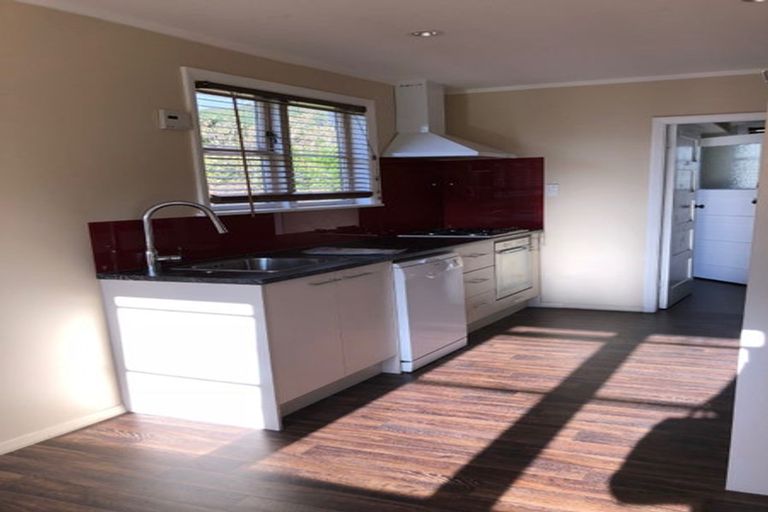 Photo of property in 38 Godley Street, Waiwhetu, Lower Hutt, 5010