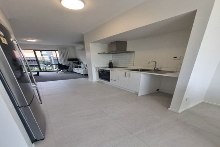 Photo of property in 76 Rahopuru Road, Westgate, Auckland, 0614