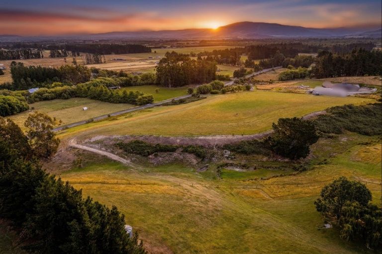 Photo of property in 108 Loburn Terrace Road, Loburn, Rangiora, 7472