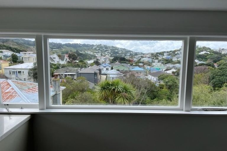 Photo of property in 26 Henry Street, Kilbirnie, Wellington, 6022