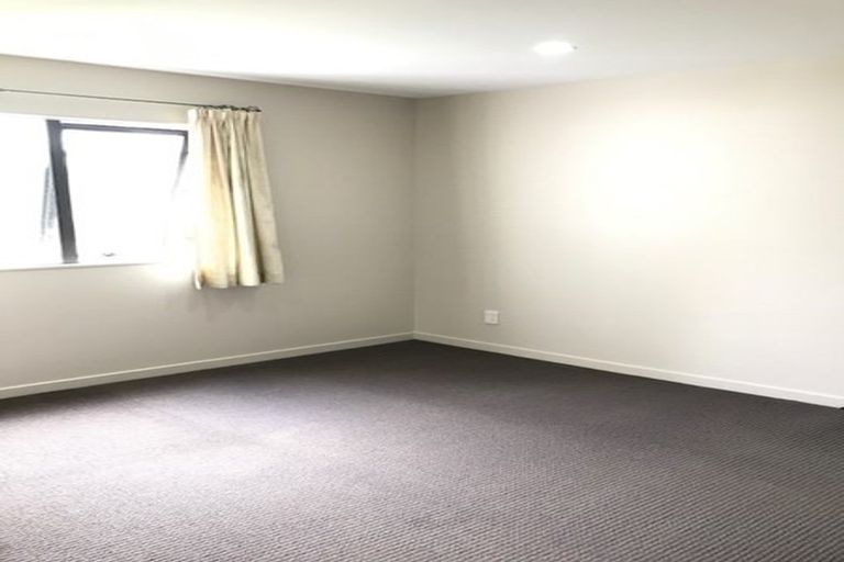 Photo of property in 180 Schnapper Rock Road, Schnapper Rock, Auckland, 0632