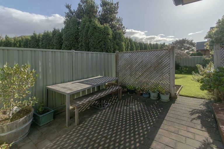 Photo of property in 7 Thode Place, Greenmeadows, Napier, 4112