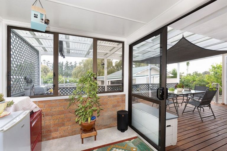 Photo of property in 70 Great South Road, Huntly, 3700