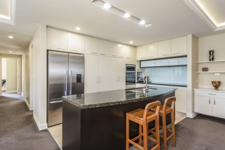 Photo of property in The Georgian, 7/8 Sidmouth Street, Mairangi Bay, Auckland, 0630