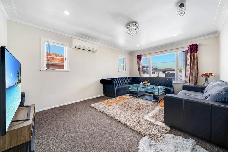 Photo of property in 26 Allenby Road, Papatoetoe, Auckland, 2025