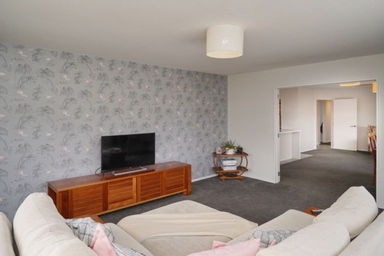 Photo of property in 5/61 Osborne Road, Amberley, 7410