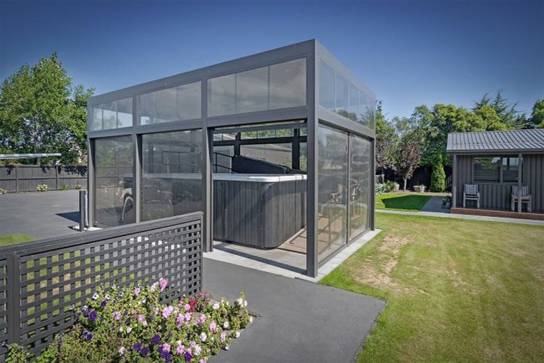 Photo of property in 37 Aberdeen Road, Prebbleton, 7604