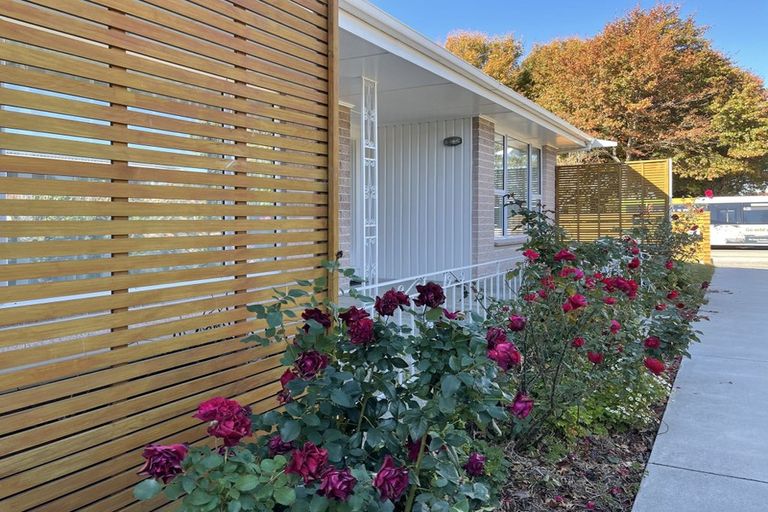 Photo of property in 31 Grahams Road, Ilam, Christchurch, 8041