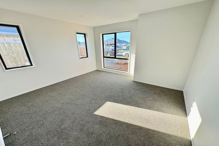 Photo of property in 27 Eric Crozier Road, Darfield, 7571