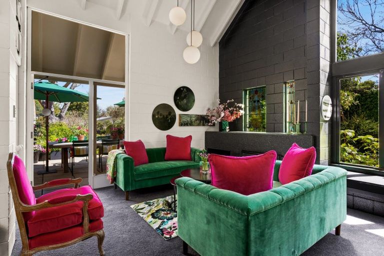 Photo of property in 15 Muritai Crescent, Havelock North, 4130