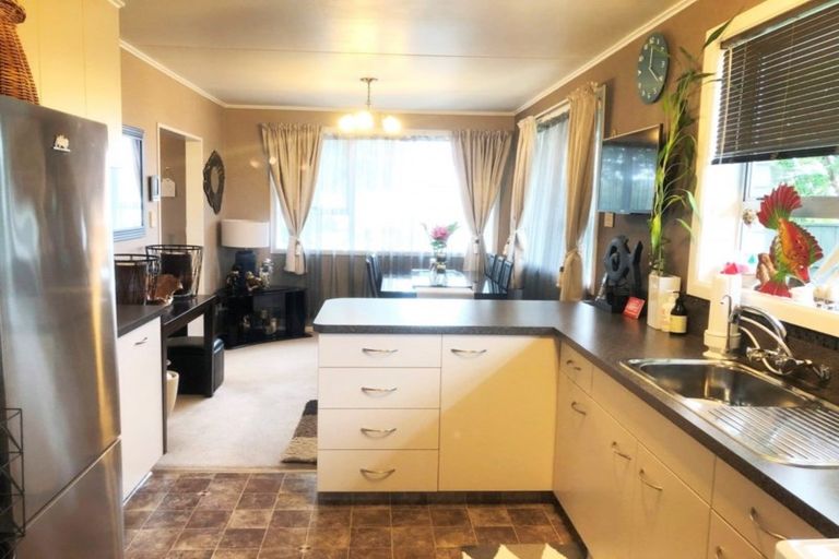 Photo of property in 7 Grenville Street, Levin, 5510