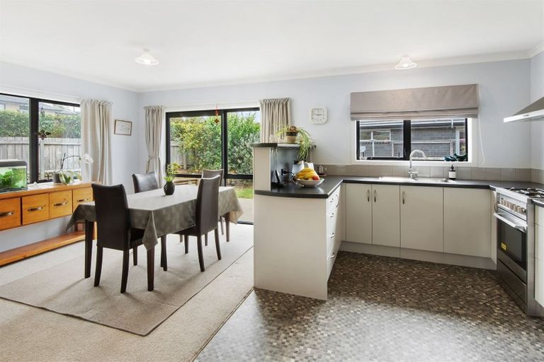 Photo of property in 56 Pebble Beach Boulevard, Te Kamo, Whangarei, 0112