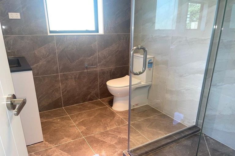 Photo of property in 63b Hillcrest Road, Papatoetoe, Auckland, 2025