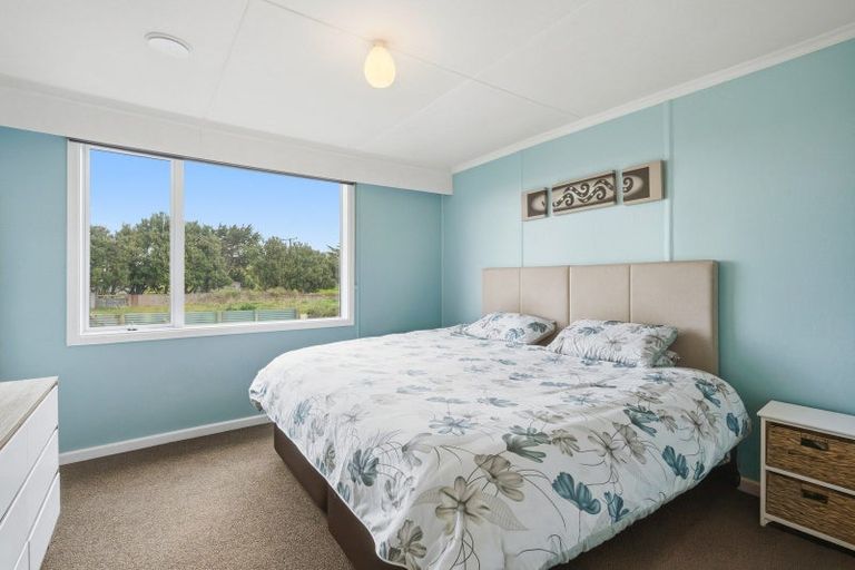 Photo of property in 4 Mersey Street, Fortrose, Invercargill, 9875