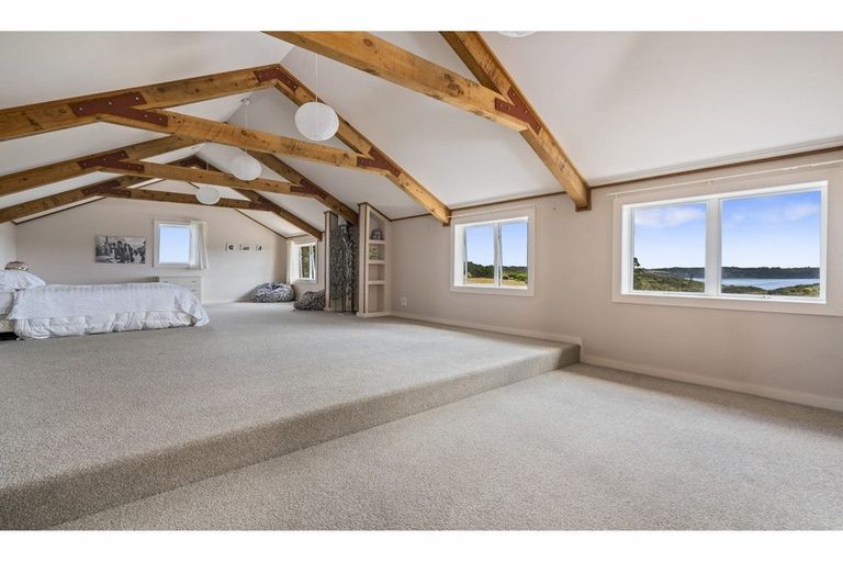 Photo of property in 142 Te Kowhai Point Road, Kerikeri, 0294