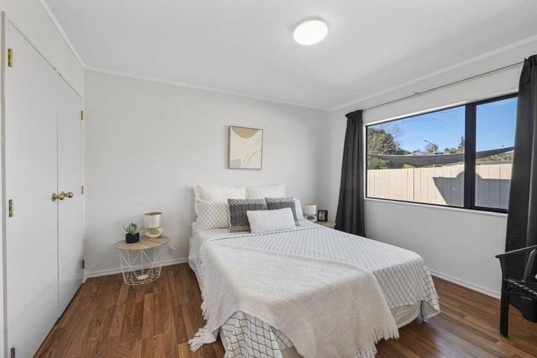 Photo of property in 5b James Cook Drive, Welcome Bay, Tauranga, 3112