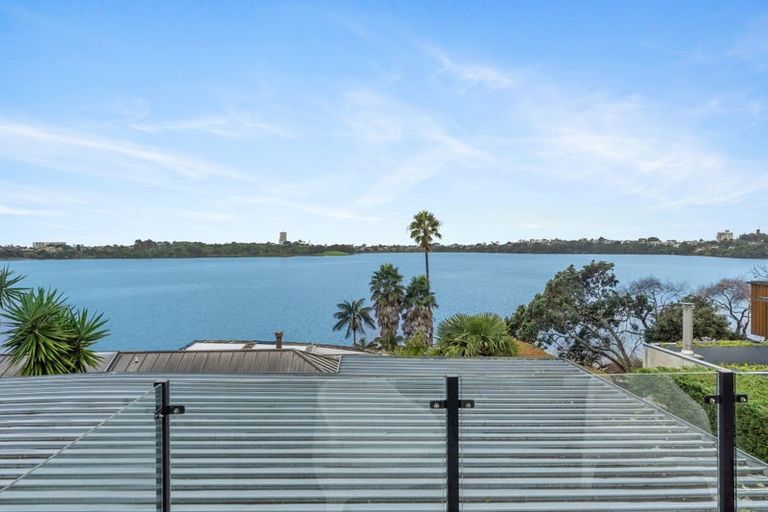 Photo of property in 1/49 Lake View Road, Takapuna, Auckland, 0622
