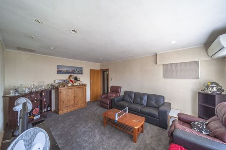 Photo of property in 5 Bristol Street, Tamatea, Napier, 4112