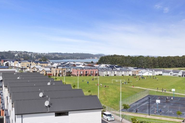 Photo of property in 307/2 Onekiritea Road, Hobsonville, Auckland, 0616