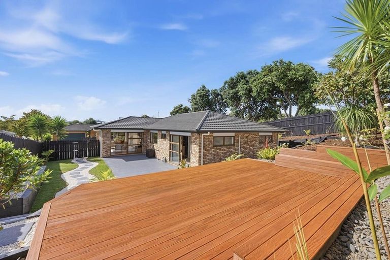Photo of property in 8 Caldecote Place, Flat Bush, Auckland, 2019