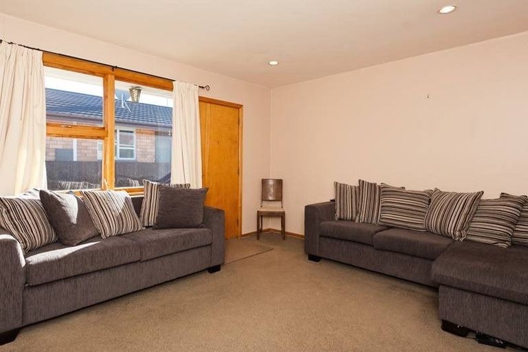 Photo of property in 2/67 Trafalgar Street, St Albans, Christchurch, 8014