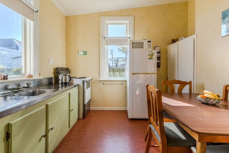 Photo of property in 36a Hargest Crescent, Saint Kilda, Dunedin, 9012