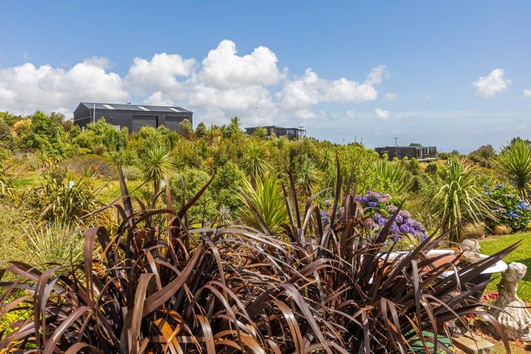 Photo of property in 1801 Mangorei Road, Mangorei, New Plymouth, 4371